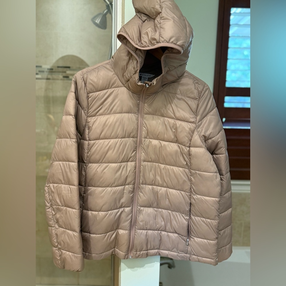 Athleta Aire Puffer Jacket, XL